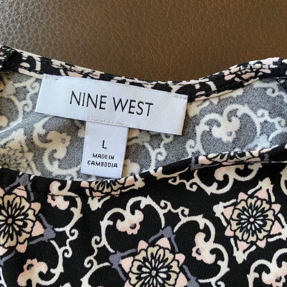Nine West blouse - Picture 2 of 2